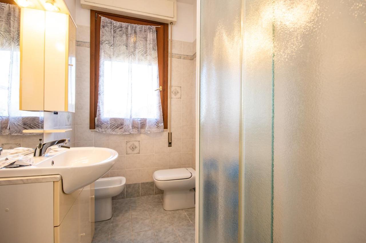 Isa Sirmione Apartments Ngoại thất bức ảnh